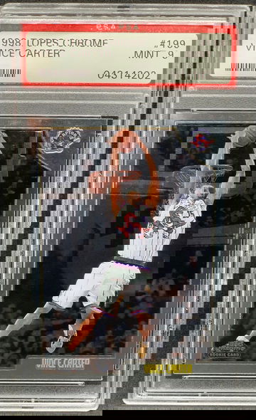 Vince Carter 1998 Topps Chrome #199 Rookie PSA 9