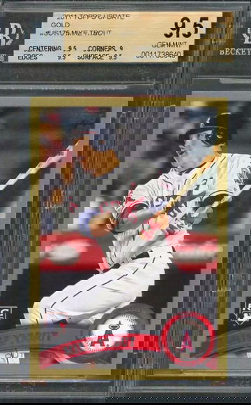 2011 Topps Update Gold Trout bgs 9.5