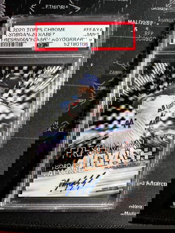 2020 Topps Chrome Yordan Alvarez Freshman Flash Auto PSA 9