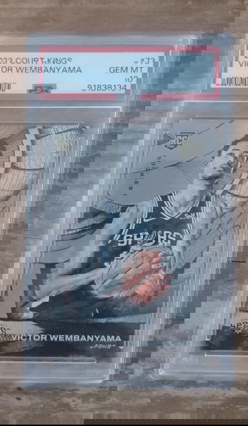 2023 Court Kings Victor wembanyama PSA 10