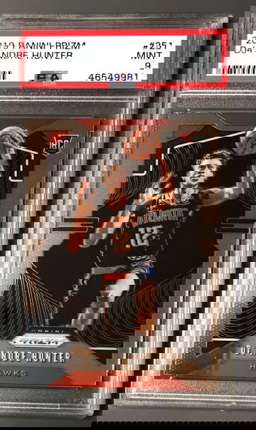 2019 PRIZM BASKETBALL De’Andre Hunter BASE PSA 9