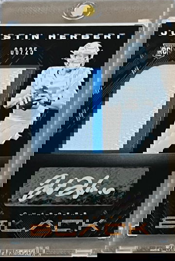 2020 Justin Herbert Panini Black Rookie Patch Auto /25