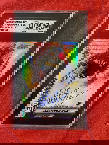 SGC 9.5/10 FERNANDO TATIS JR. 2019 Bowman's Best REFRACTOR