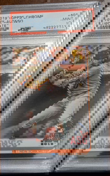 2019 Topps Chrome Update Pete Alonso RC PSA 9