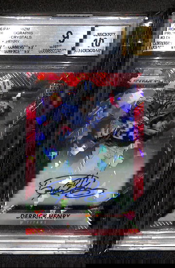 2016 PANINI PRIZM #RADHR DERRICK HENRY RED CRYSTAL AUTO /75 RC BGS 9/10 MINT