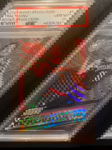 2018 Revolution Trae Young PSA 10 rookie Revolution 