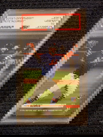 2019 Topps Now Pete Alonso RC PSA 10