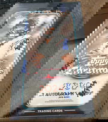 2024 Topps Chrome Football Hobby Box