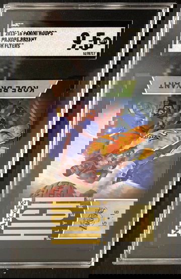 2015-16 Panini Hoops Kobe Bryant High Flyers SGC 9.5 Mint