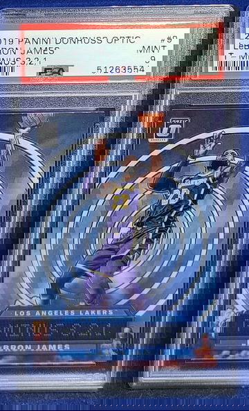 2019 Panini Donruss Optic Lebron James T-Minus 3,2,1 PSA 9