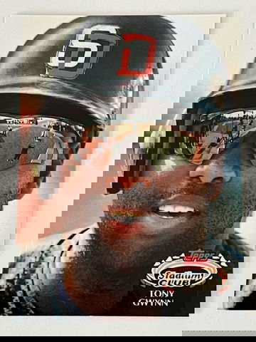1992 Tony Gwynn Stadium Club #825 (NM-MT)