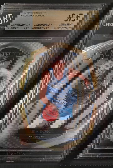 2018 Panini Select Luka Doncic RC Premier Level #122 - BGS 9.5