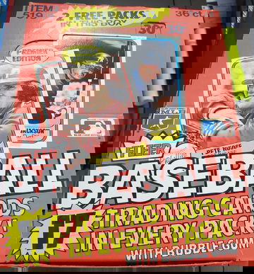 1981 Fleer baseball 38 pack box !!!