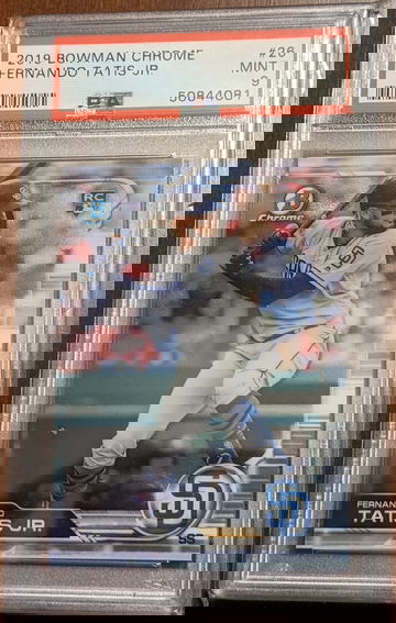 2019 Bowman Chrome Fernando Tatis Jr. RC PSA 9