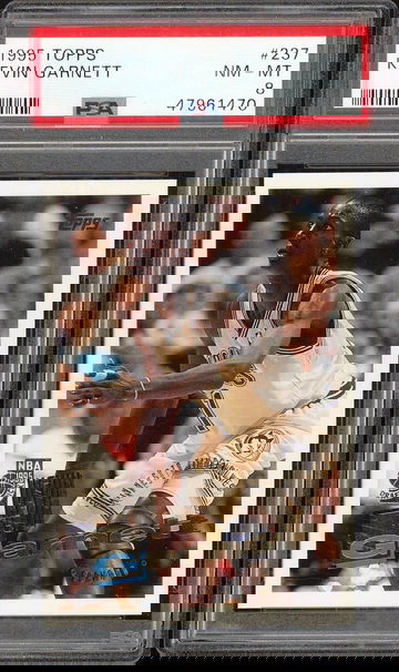 1995 Topps Kevin Garnett PSA 8