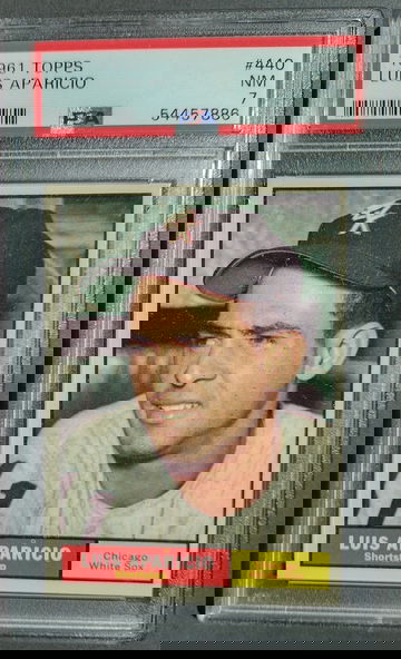 1961 Topps Luis Aparicio PSA 7