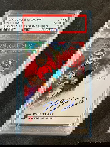 2021 Panini Origins - Kyle Trask - Passing Stars Rookie Auto SSP /25 PSA 9 Mint