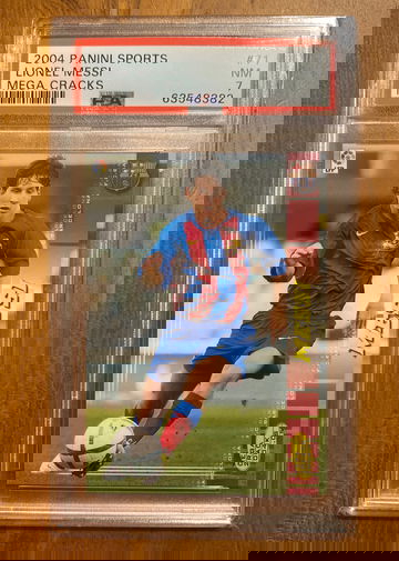 Panini Sports 2004 2005 Megacracks #71 Lionel Messi FC Barcelona Rookie RC Card PSA 7 NM