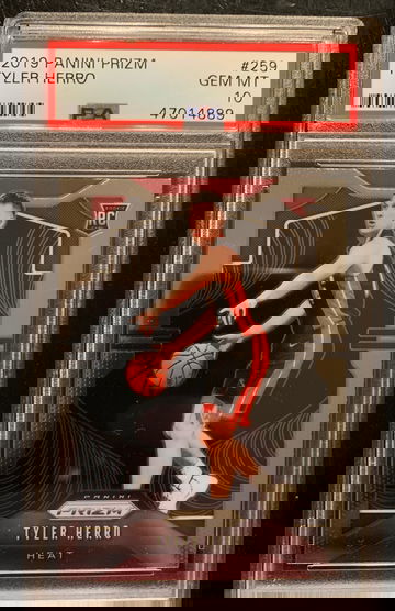 2019 Prizm Tyler Herro PSA 10