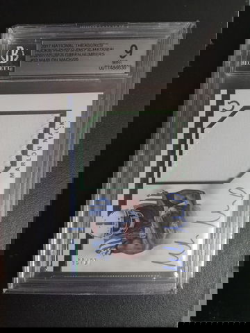 2017 national treasures rookie photo shoot material signatures green numbers Marlin Mack #32 RC BGS 9/10 (FORL) /25