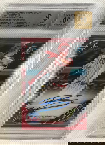 2019 Bryson Stott True Red Refractor Auto 9 1/5