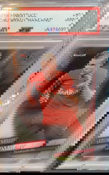 2019 Topps Finest Erling Haaland PSA 9