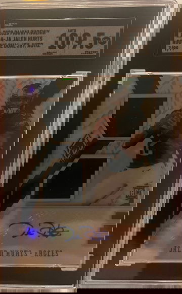 2020 Panini Phoenix Jalen Hurts auto /99