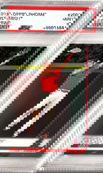 Mike Trout 2019 Topps Chrome #200 Jumping PSA9 Mint 