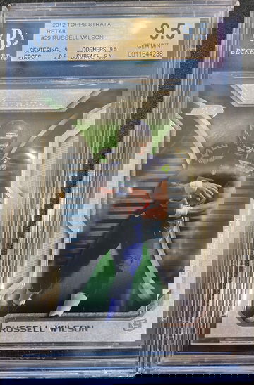 Russell Wilson 2012 Topps Strata BGS 9.5