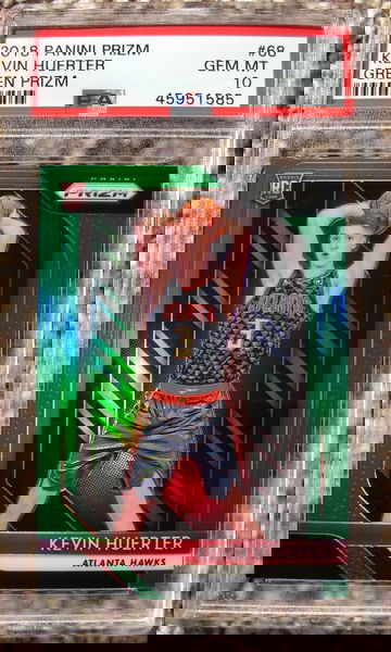 Kevin Huerter 2018 Prizm #68 Green Prizm PSA 10