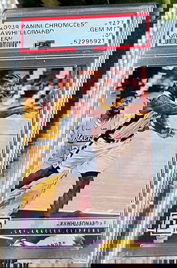 Kawhi Leonard GREEN FOIL 2019 Panini Chronicles #127 LA Clippers PSA 10 Gem Mint.   Low pop! 