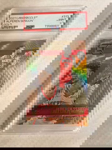 2021 Panini Chronicles Gold Alperen Senguin