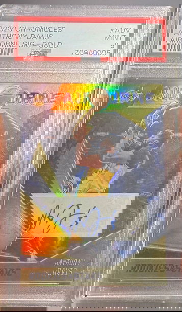 2020 Chronicles Anthony Davis Airborne Gold Auto /10 PSA 9 