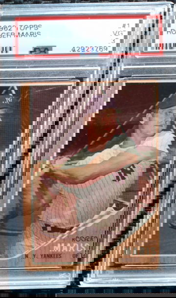 1962 Topps #1 Roger Maris PSA 3