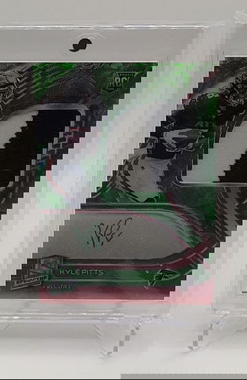 2021 Panini Spectra Green Scope Prizm Kyle Pitts #216 RPA /35