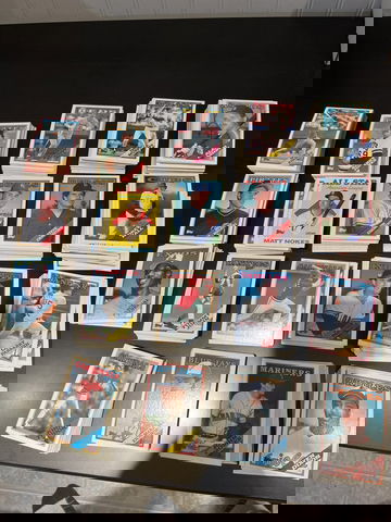 1988 Topps Baseball Near Complete Set 568/792 No Duplicates