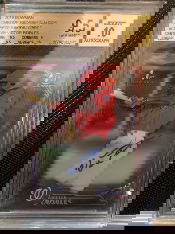 2016 bowman chrome victor Robles auto purple /250