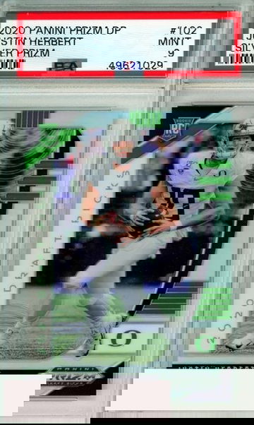 2020 PANINI PRIZM DRAFT PICKS JUSTIN HERBERT #102 SILVER ROOKIE PRIZM PSA 9 MINT