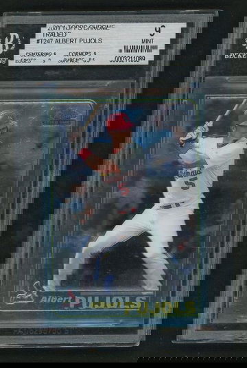 2001 Topps Chrome Traded Albert Pujols #T247 BGS 9