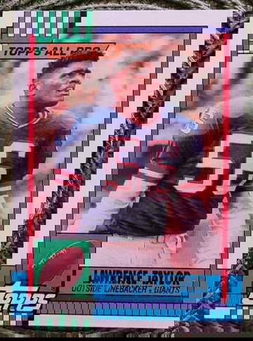 Lawrence Taylor 1990 Topps #52 Giants NrMt