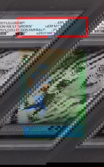 2021 Illusions Trophy Collection Emerald #86 Amon Ra St Brown PSA 10