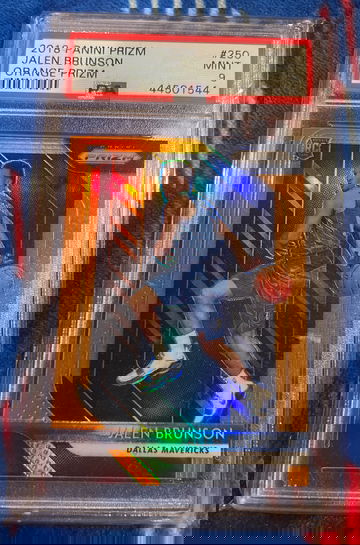 2018 Prizm JALEN BRUNSON Orange RC 40/49 PSA 9