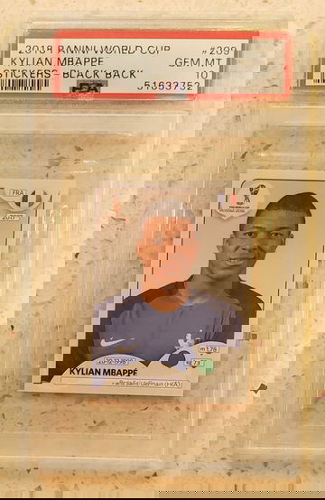 2018 Panini World Cup Kylian Mbappe Sticker PSA 10 GEM MINT