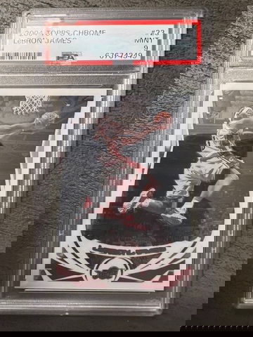 2004 Topps Chrome Lebron James 23 PSA 9