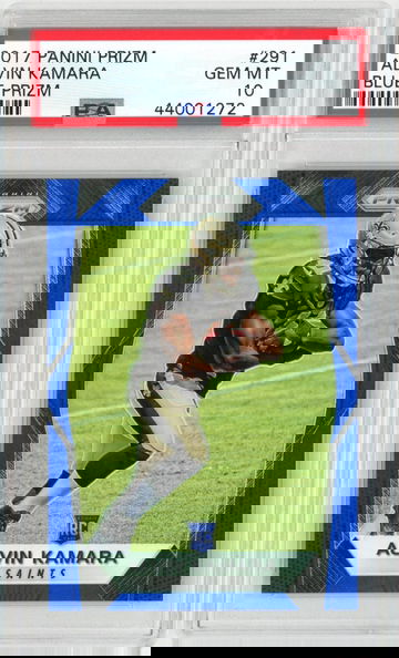 2017 Panini Prizm Blue SSP Alvin Kamara PSA 10 Rookie RC POP 1