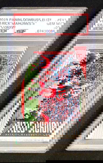 2019 Panini Donruss Elite - Patrick Mahomes - Field Vision /299 PSA 10 Gem Mint