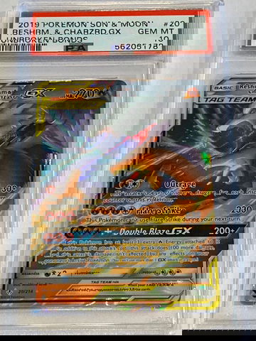 2019 Pokémon Sun & moon redshirt & charizard GX unbroken bonds