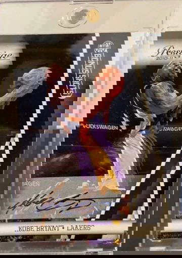 2010 Kobe Bryant Panini Prestige Bonus Shots Autograph /49