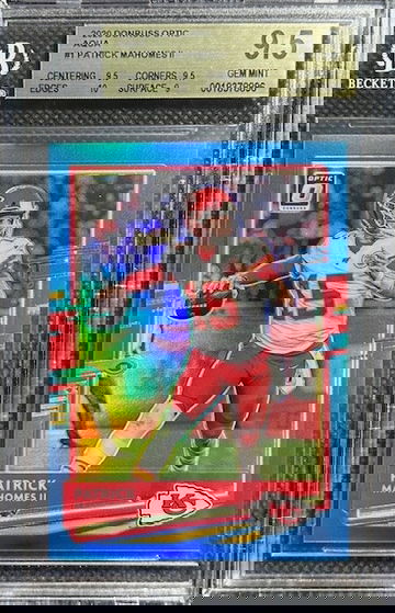 2020 Donruss Optic Patrick Mahomes II Aqua Prizm /299 Kansas City Chiefs BGS 9.5