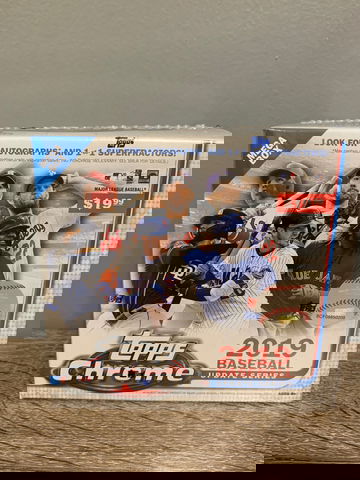 2019 Topps Chrome Update Mega Box